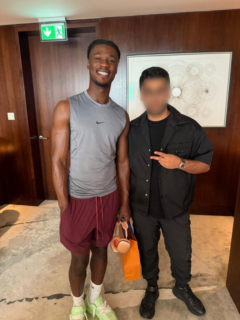 VIP meet and greet experience with celebrities