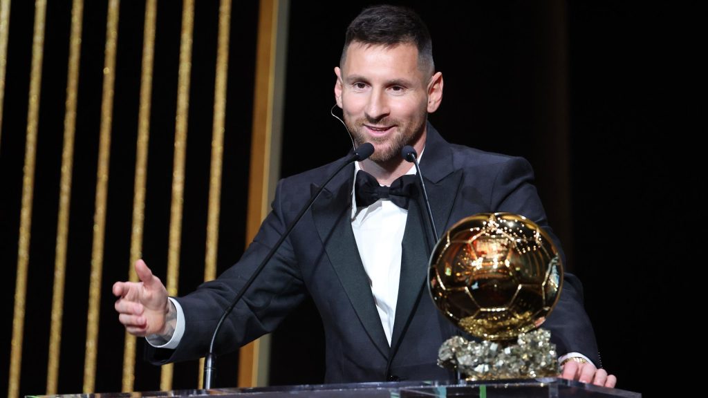 Acceptance speeches and reactions from nominees form a central part of the ceremony