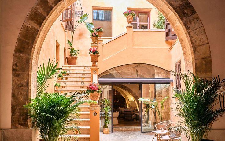 multiple hotels in one destination