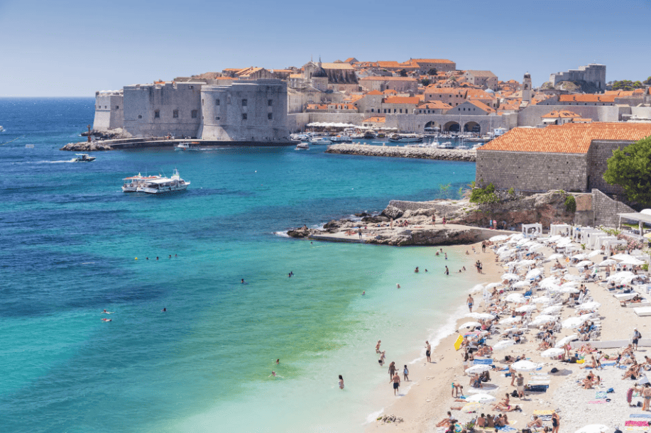 Marina di Ragusa is one of the best family beaches in Sicily.