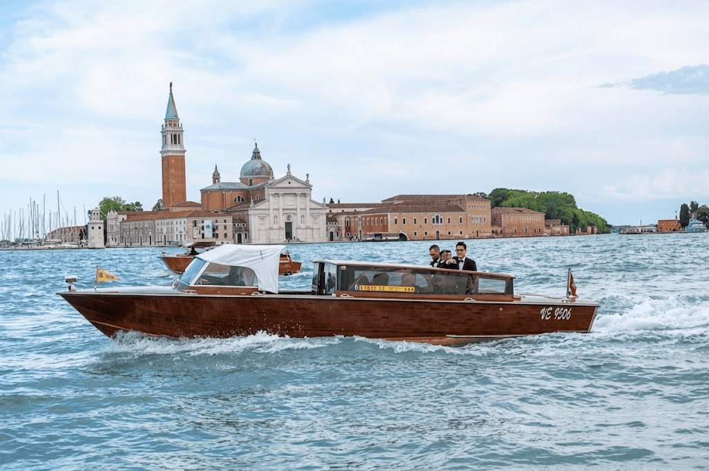 A private boat transfer is the most elegant way to arrive in Venice.