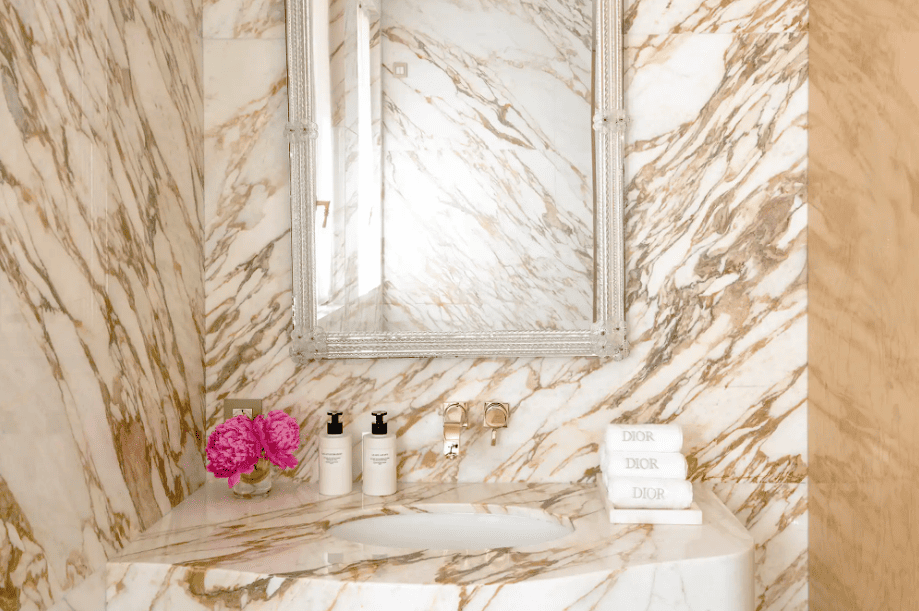 Mascarade facial. Credit: Hotel Cipriani.