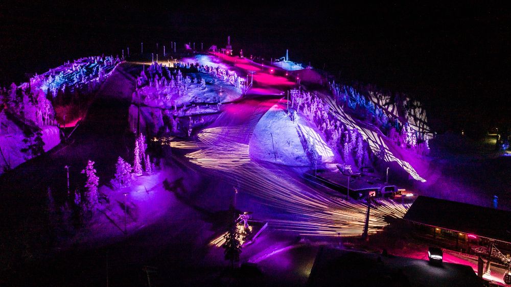 What Should You Book Before a Luxury Lapland Holiday?