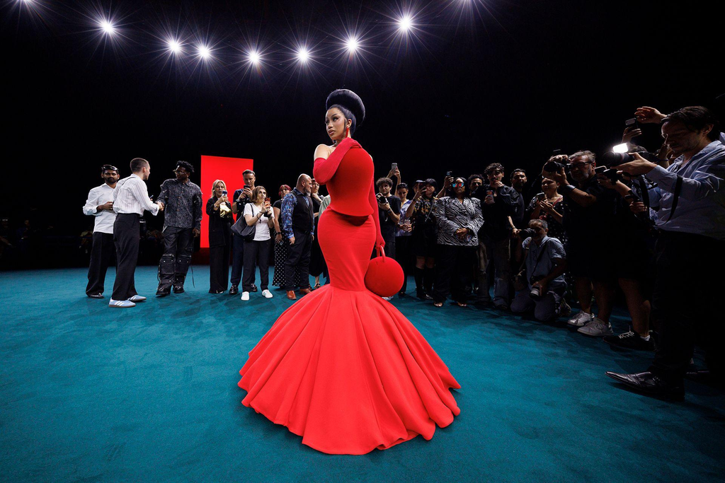 Paris Haute Couture Week 2027: Dates, Shows & A Luxury Guide to Paris